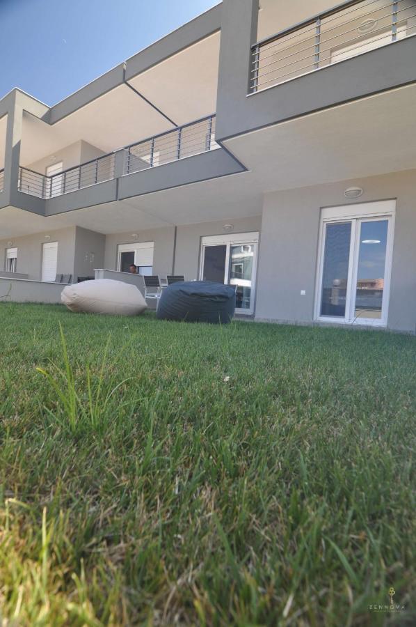 Zennova #24, Flow Nikiti Family Apt Exterior foto